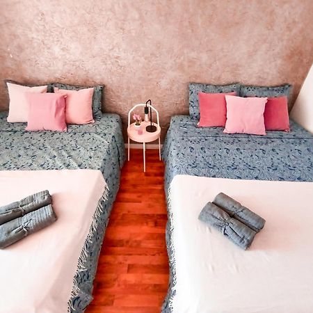 By Urquinaona Private Rooms Barselona Dış mekan fotoğraf