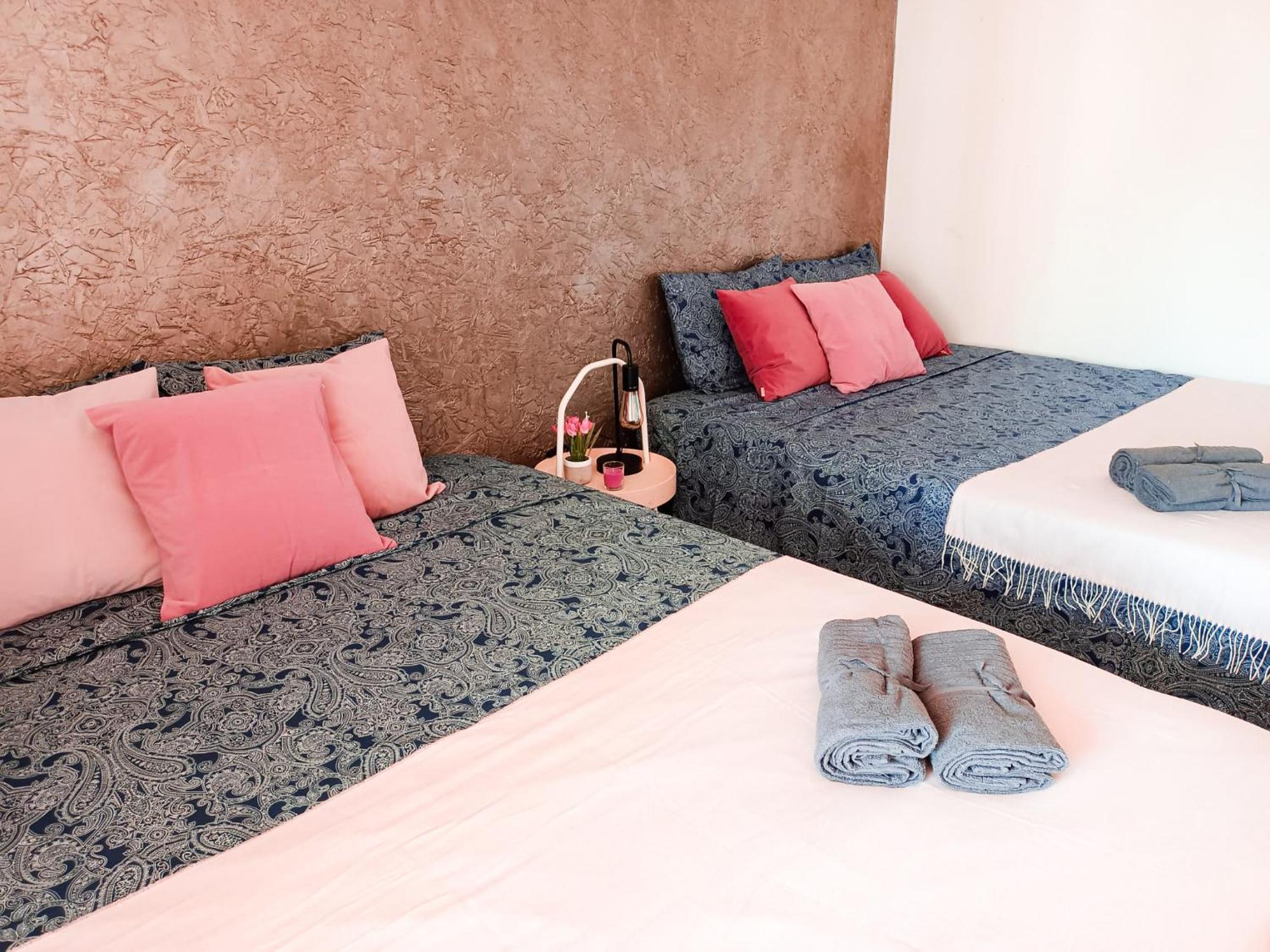 By Urquinaona Private Rooms Barselona Dış mekan fotoğraf