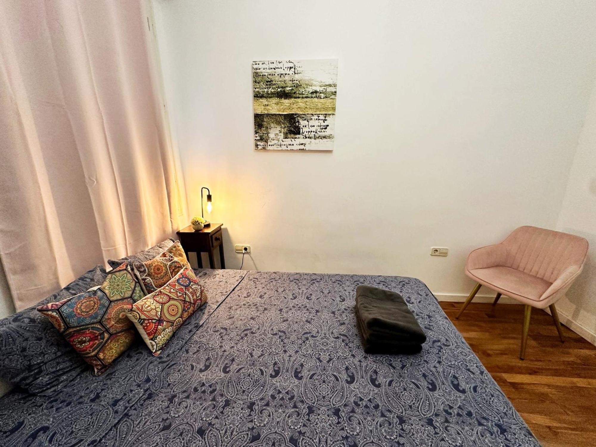 By Urquinaona Private Rooms Barselona Dış mekan fotoğraf