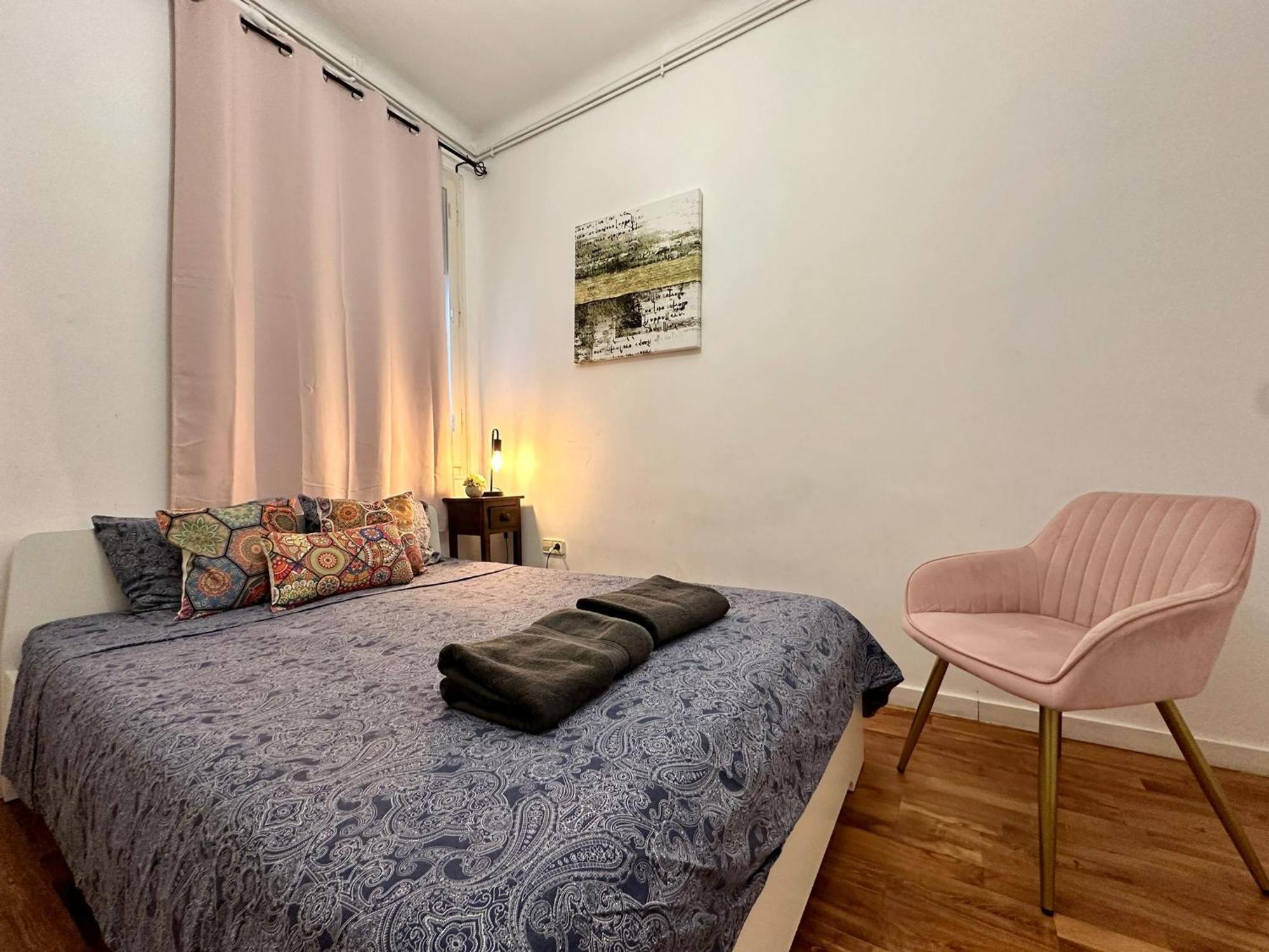 By Urquinaona Private Rooms Barselona Dış mekan fotoğraf